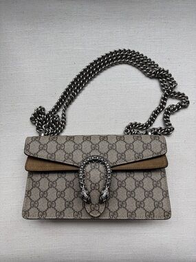 Crystal Gucci Beige GG Supreme Dionysus Bag